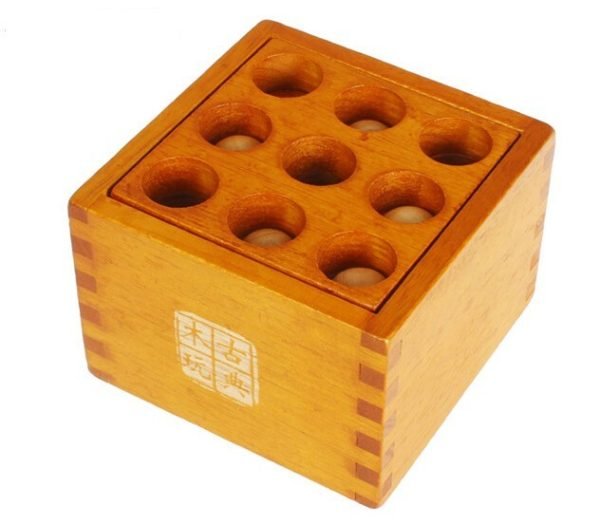 Jeux en Bois - Boîte à Boule