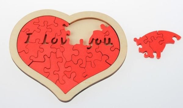 Tangram en Bois - "I Love You" – Image 2